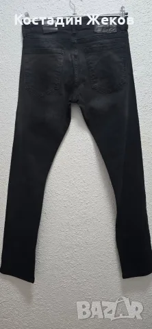  Нови със етикет. Дънки оригинални DSQUARED2 , снимка 2 - Дънки - 56380911