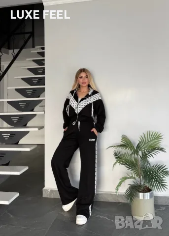 Guess ✨Дамски Екипи , снимка 3 - Спортни екипи - 56186718