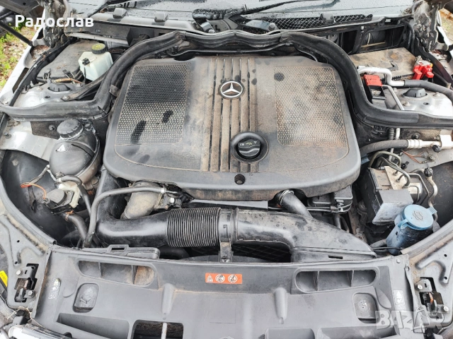 Мерцедес C 250 CDI 204 коня На Части седан авангард W204, снимка 3 - Автомобили и джипове - 54092796