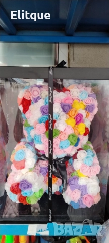 Мече от разноцветни рози в луксозна кутия, снимка 3 - Романтични подаръци - 52745103