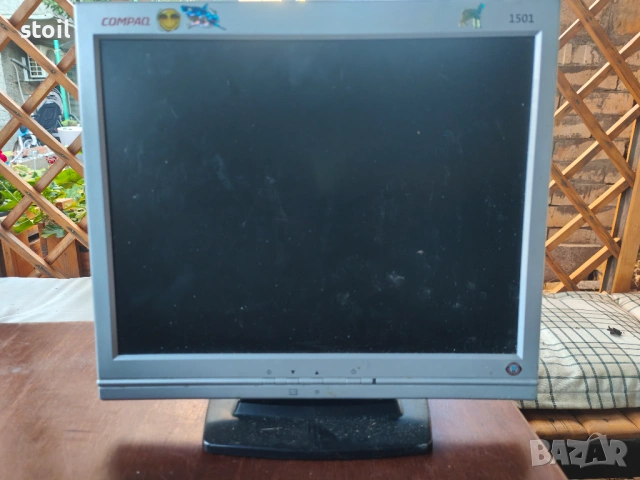 монитор за компютър
