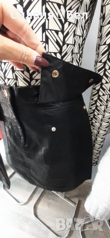 Къса кожена пола, Zara , снимка 2 - Поли - 34945794