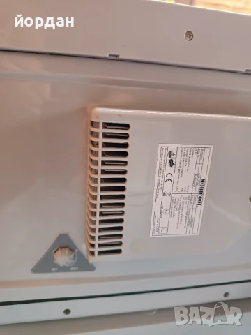 Хладилна чанта Mobicool / Waeco 12/220 волта .48 литра , снимка 4 - Хладилни чанти - 50463892