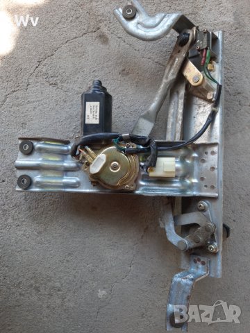 Моторче за задна чистачка опел фронтера 93година дълга 