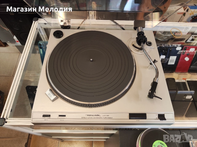 Грамофон Realistic LAB-395 Direct Drive В отлично техническо и визуално състояние., снимка 2 - Грамофони - 52752498