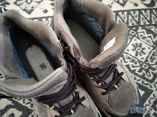 Високи обувки MEINDL 39 номер, снимка 8 - Спортна екипировка - 34965692
