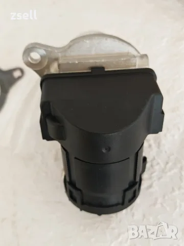 Нов EGR / ЕГР клапан за Mercedes 3.0 V6 CDI (OM642) + гарнитура, снимка 2 - Части - 56119594