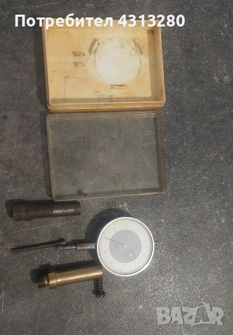 индикаторен часовник ГДР