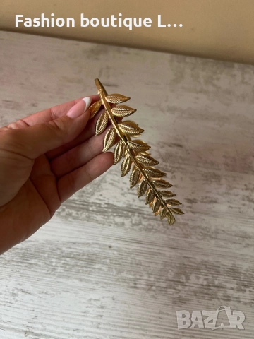 Златен лавров венец тип диадема ❤️, снимка 2 - Аксесоари за коса - 52333163