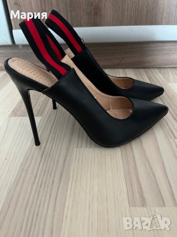 Черни обувки на висок ток