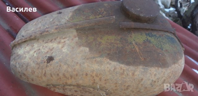 Стар рьждив резервоар от Киевка 125 К55, снимка 4 - Части - 39653689