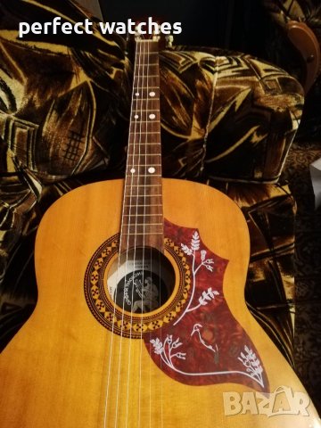 Колекционерска класическа акустична българска китара Орфей с калъф , снимка 9 - Китари - 39504606