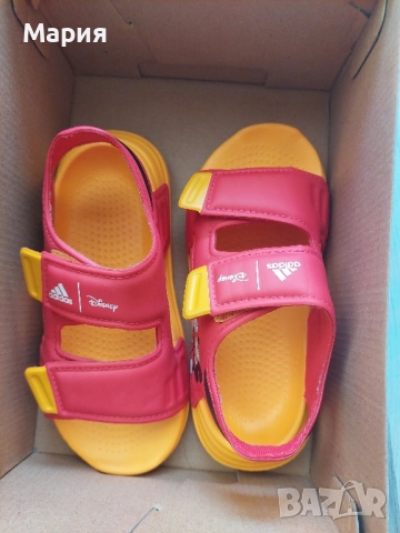 Adidas сандали Mickey Disney 27 номер, снимка 4 - Детски сандали и чехли - 51445644