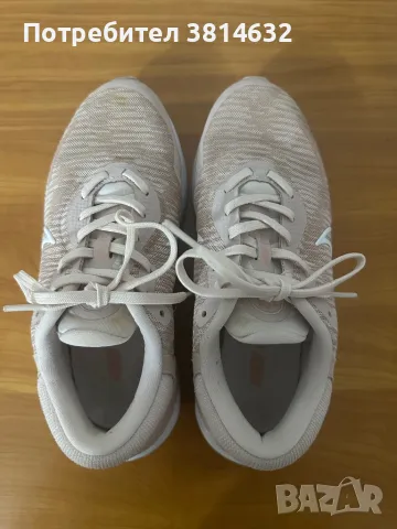 Nike обувки, снимка 5 - Маратонки - 47486669