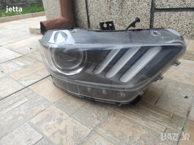 Десен фар за Ford Mustang 2015-2018г Форд Мустанг, снимка 2 - Части - 54178389