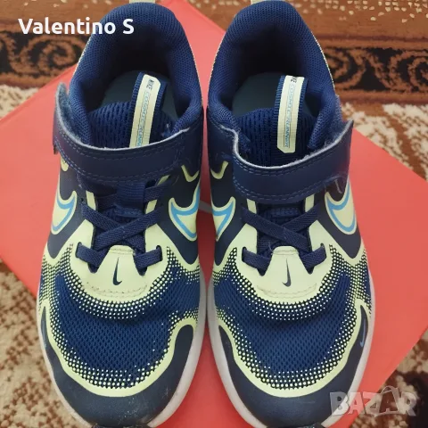 Детски маратонки Nike №29.5 , снимка 4 - Детски маратонки - 56113502