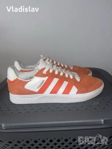 Adidas Tyshawn - нови - 42 2/3