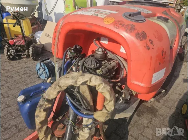 Пръскачка 1000лтр, снимка 7 - Селскостопанска техника - 49989355