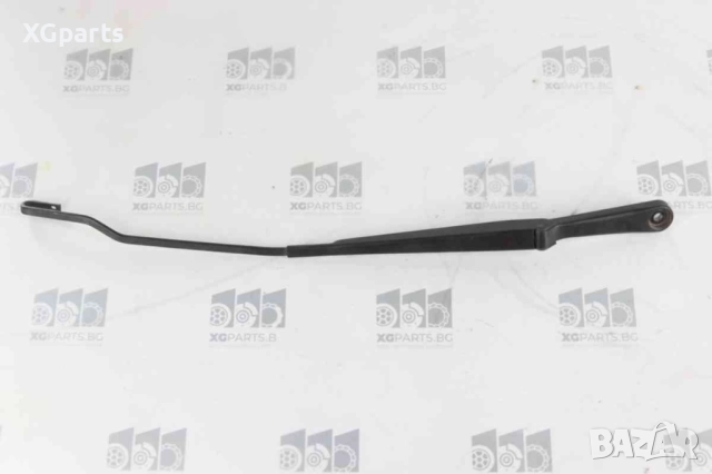  Дясно рамо чистачка за Skoda Fabia I (2000-2007)