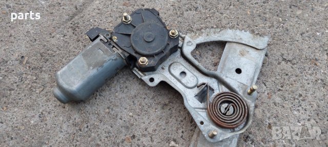 Машинка Предно Ляво Стъкло Ситроен Ах - Citroen Ax N, снимка 4 - Части - 38605580