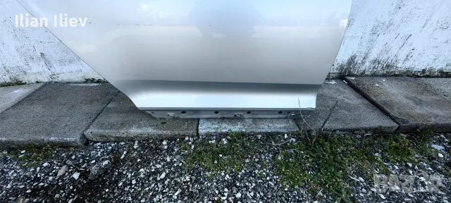 задна дясна врата passat b8, снимка 2 - Части - 55967047