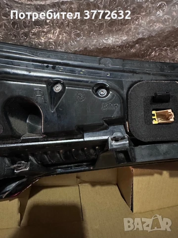 Десен стоп Audi Q5 , снимка 4 - Части - 50530012