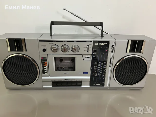 Sharp GF 7300  радиокасетофон, снимка 2 - Радиокасетофони, транзистори - 55730090