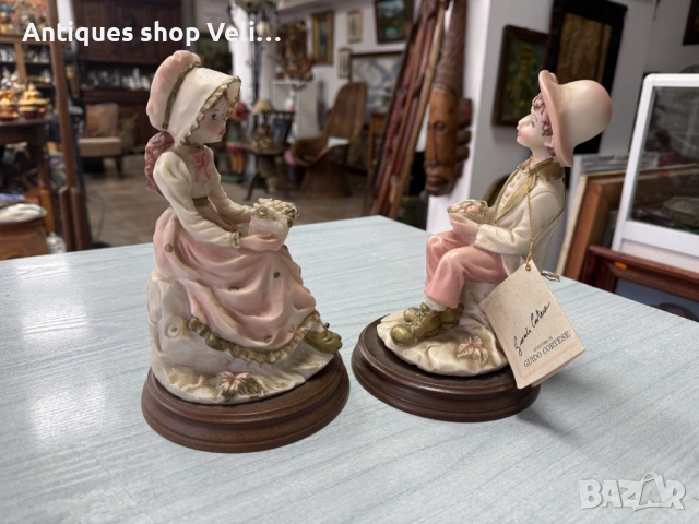 Чифт колекционерски фигури Capodimonte №8078, снимка 2 - Антикварни и старинни предмети - 54076355