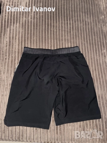 Reebok къси гащи, снимка 3 - Къси панталони - 56160079