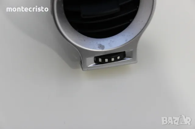 Ляв централен въздуховод Renault Koleos (2008-2011г.) лява централна розетка 68751JY00A, снимка 5 - Части - 50156458