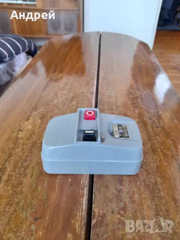 Стар електрически шалтер,прекъсвач,изключвател,включвател #7