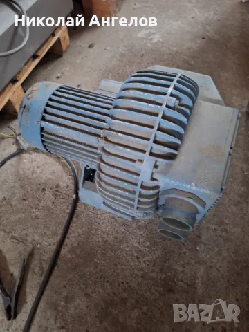 Вакум помпа духалка центробежна, снимка 2 - Други машини и части - 48244138