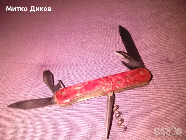 Ножче  Сърп и чук Велико Търново 6 части седеф без луфт