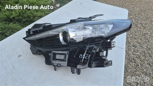 Ляв фар Mazda 3 Led халогенна лупа година 2019 2020 2021 2022 2023 2024 код BCJH51040, BCJH-51040, снимка 2 - Аксесоари и консумативи - 51640789