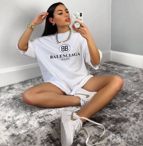 туника balenciaga, снимка 3 - Туники - 51456556