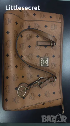 дамска чанта MCM, снимка 2 - Чанти - 55993765