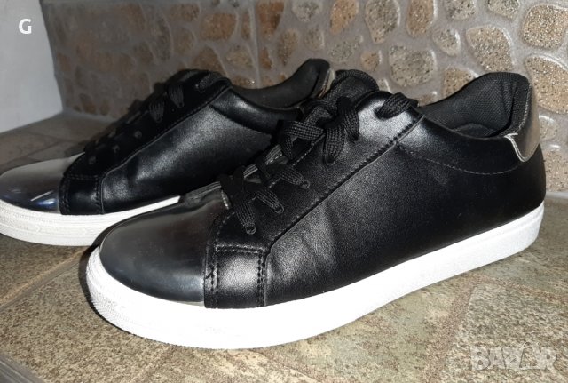 Обувки, маратонки, снимка 1