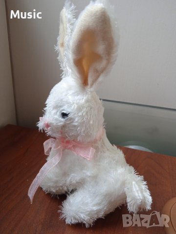 Луксозно бяло зайче - Германия , снимка 2 - Плюшени играчки - 40040256
