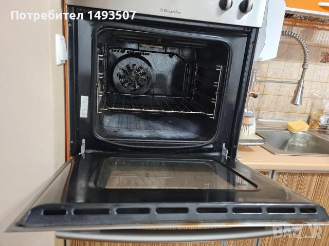 фурна за вграждане Electrolux, снимка 2 - Печки, фурни - 54055902