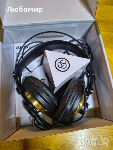 AKG - K 240 - Студийни професионални полуотворени стерео слушалки, снимка 5 - Слушалки и портативни колонки - 52685125
