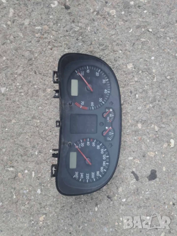 Километраж за голф 4 1.6 SR бензив 1J0919881В