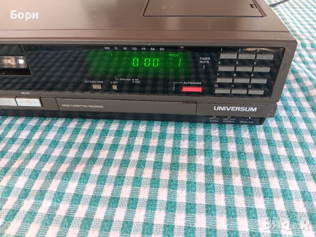 Betamax Universum VR 2836 Видеорекордер, снимка 4 - Плейъри, домашно кино, прожектори - 42565276