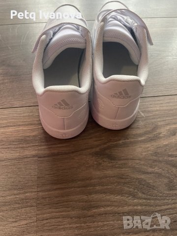 Кецове Adidas, снимка 2 - Детски маратонки - 42823712
