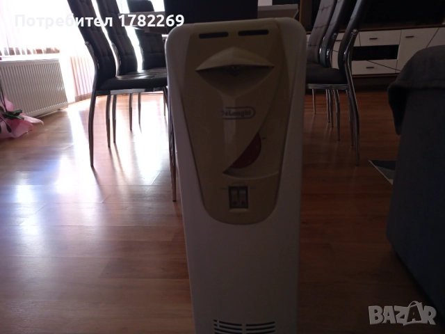 Електрически радиатор DLonghi, снимка 2 - Отоплителни печки - 51982921