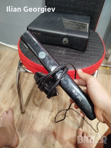 Продавам модната конзола XBOX 360 Slim, снимка 10 - Xbox конзоли - 54317809