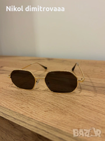 Дамски слънчеви очила