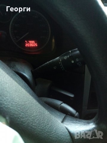 Продавам Пежо 307 1.6ХДИ на части, снимка 5 - Автомобили и джипове - 29535537