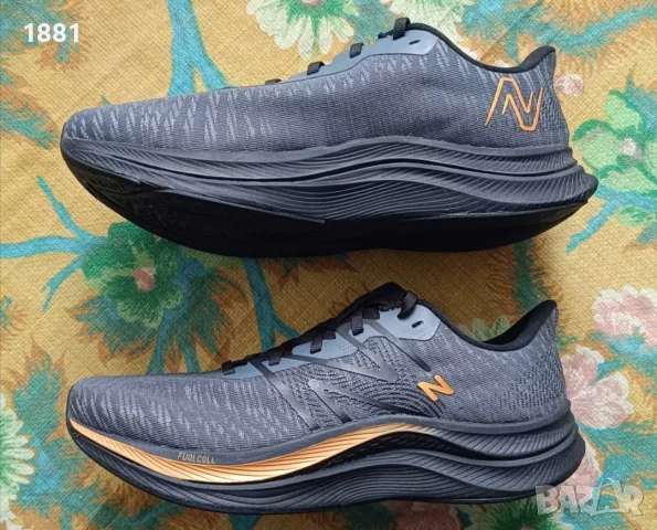 Маратонки NEW BALANCE Fuel Cell Propel v4 за бягане и ежедневно ходене. Размер 44. Нови., снимка 2 - Маратонки - 55944225
