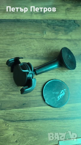 Стойка за автомобил за смартфон Nokia оргинална.