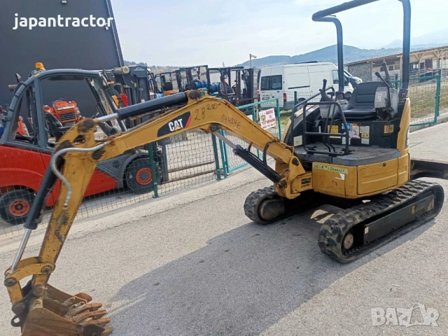 Багер Cat 302 Нов внос, снимка 8 - Индустриална техника - 52290627